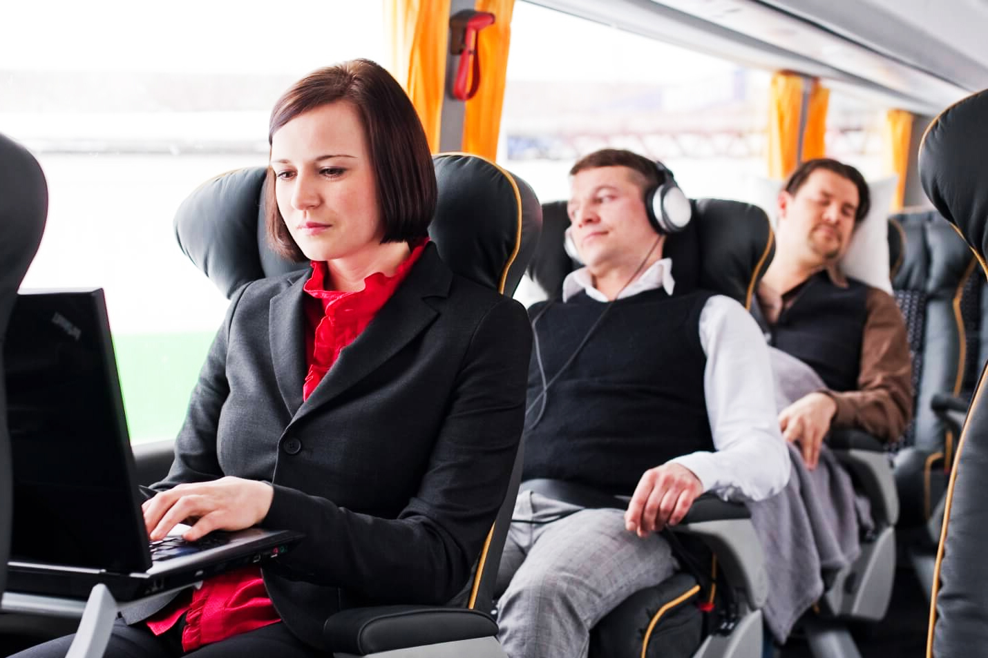 <span style="font-weight: bold;">&nbsp;ТРАНСФЕР СОТРУДНИКОВ К МЕСТУ РАБОТЫ. ОБЕСПЕЧЕНИЕ ТРАНСПОРТОМ ДЛЯ ЕЖЕДНЕВНОГО РЕШЕНИЯ БИЗНЕС-ЗАДАЧ</span><br>